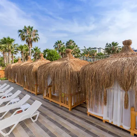Otel Holiday Park Resort Alanya